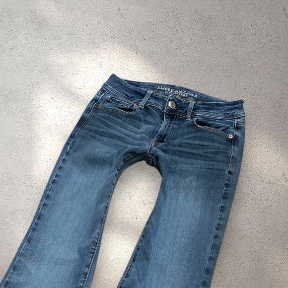 American Eagle Outfitters Low Rise Bootcut Jeans - Picture 5 of 9